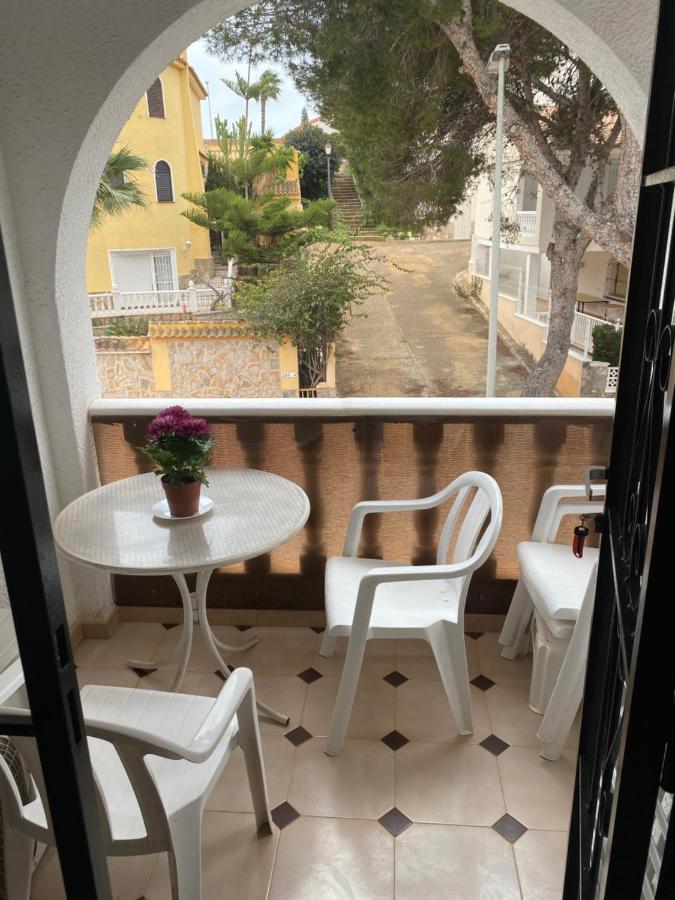 Orihuela Costa 2-Bedroom 1-Bath Renovated Vacation Rental On La Zenia Beach ภายนอก รูปภาพ