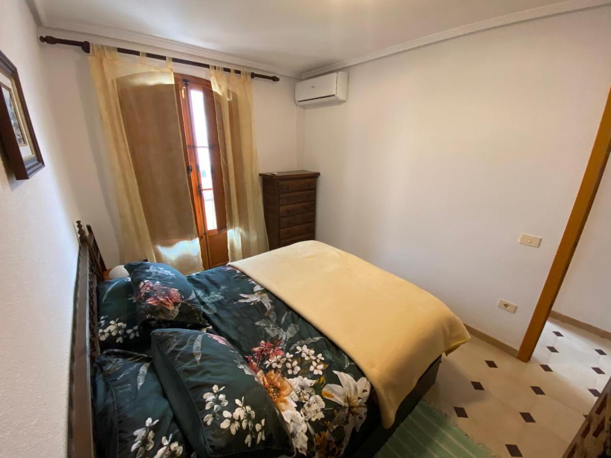 Orihuela Costa 2-Bedroom 1-Bath Renovated Vacation Rental On La Zenia Beach ภายนอก รูปภาพ