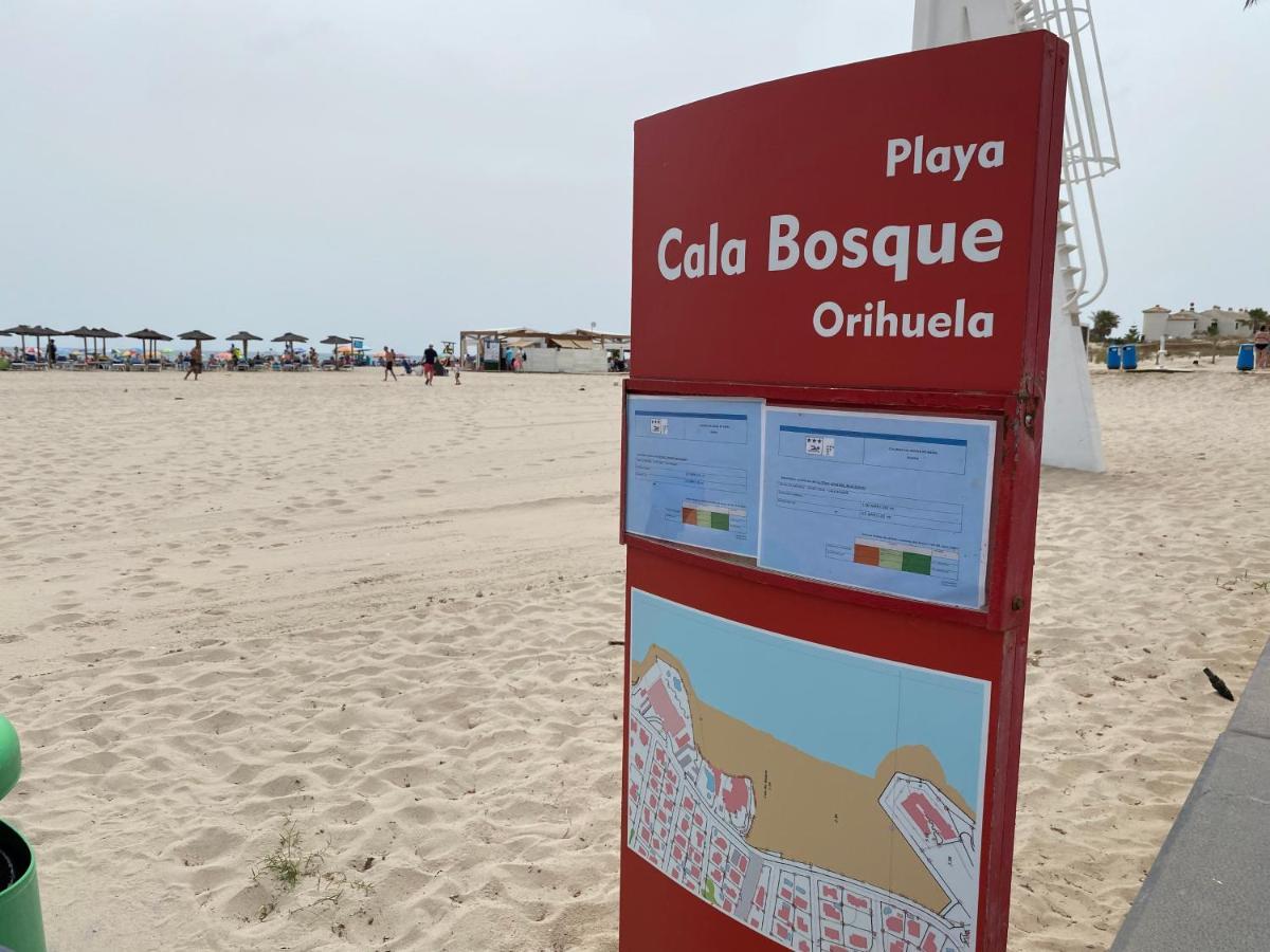 Orihuela Costa 2-Bedroom 1-Bath Renovated Vacation Rental On La Zenia Beach ภายนอก รูปภาพ