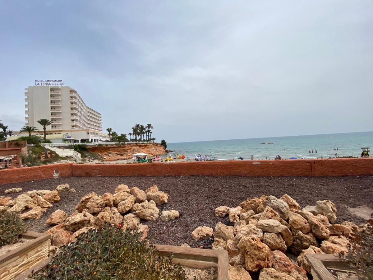 Orihuela Costa 2-Bedroom 1-Bath Renovated Vacation Rental On La Zenia Beach ภายนอก รูปภาพ